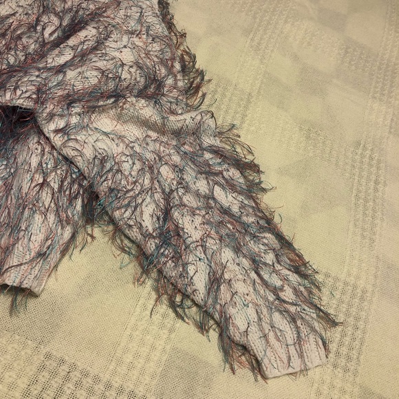 Beautiful women’s knitted sweater - Picture 4 of 10